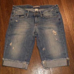 Lucky Brand 🍀 Bermuda denim short with cuffed hem
